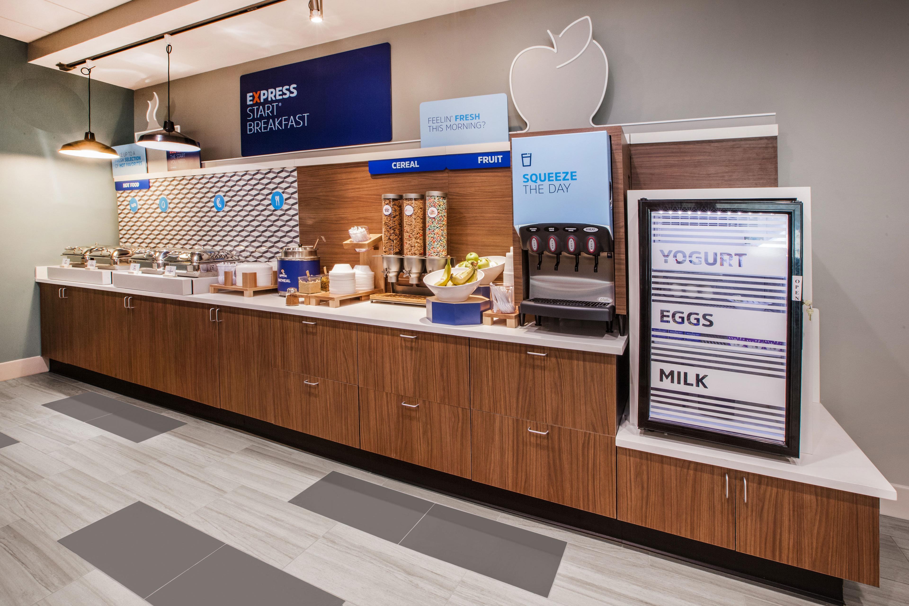 Holiday Inn Express & Suites - Mcallen - Medical Center Area By Ihg Exteriör bild